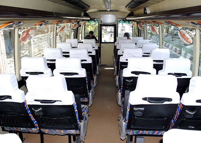 45 Seater Luxury Bus